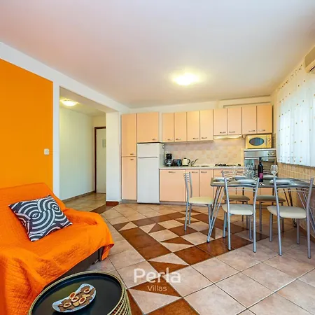 House Barbara Near Pula