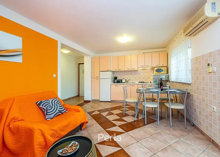 House Barbara Near Pula