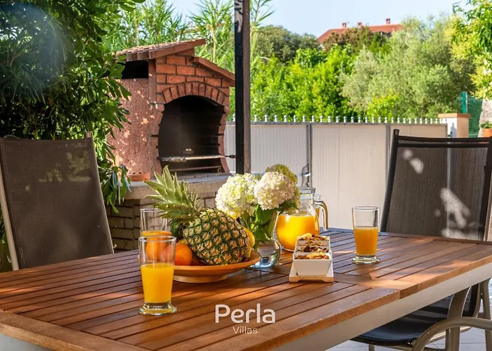 House Barbara Near Pula 3*